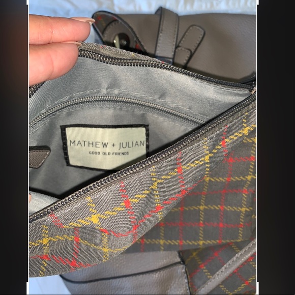 NEW Mathew & Julian Bag w/ carrying case - Picture 6 of 6